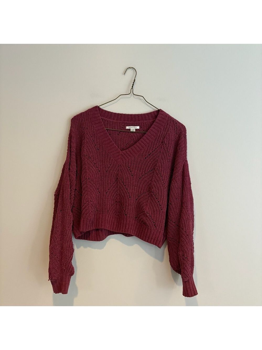 American Eagle Outfitters V-Neck Sweater - Deep Red Size XS